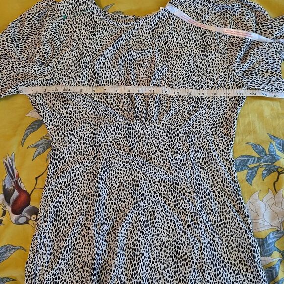 MISGUIDED black and white flutter sleeve midi dress pleated under bust nwt sz 6 - Picture 8 of 8